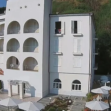 La Buvette Ξενοδοχείο