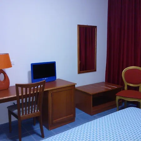 La Buvette Hotel